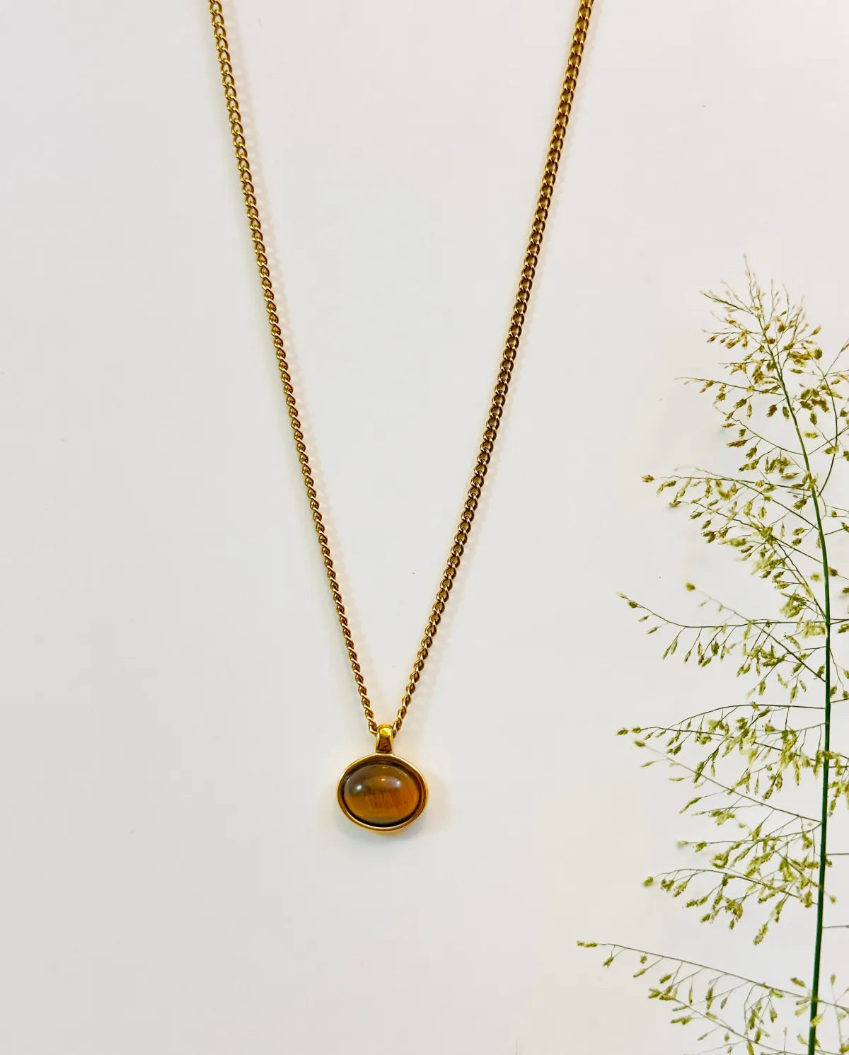 Mocha Glow Pendant Chain