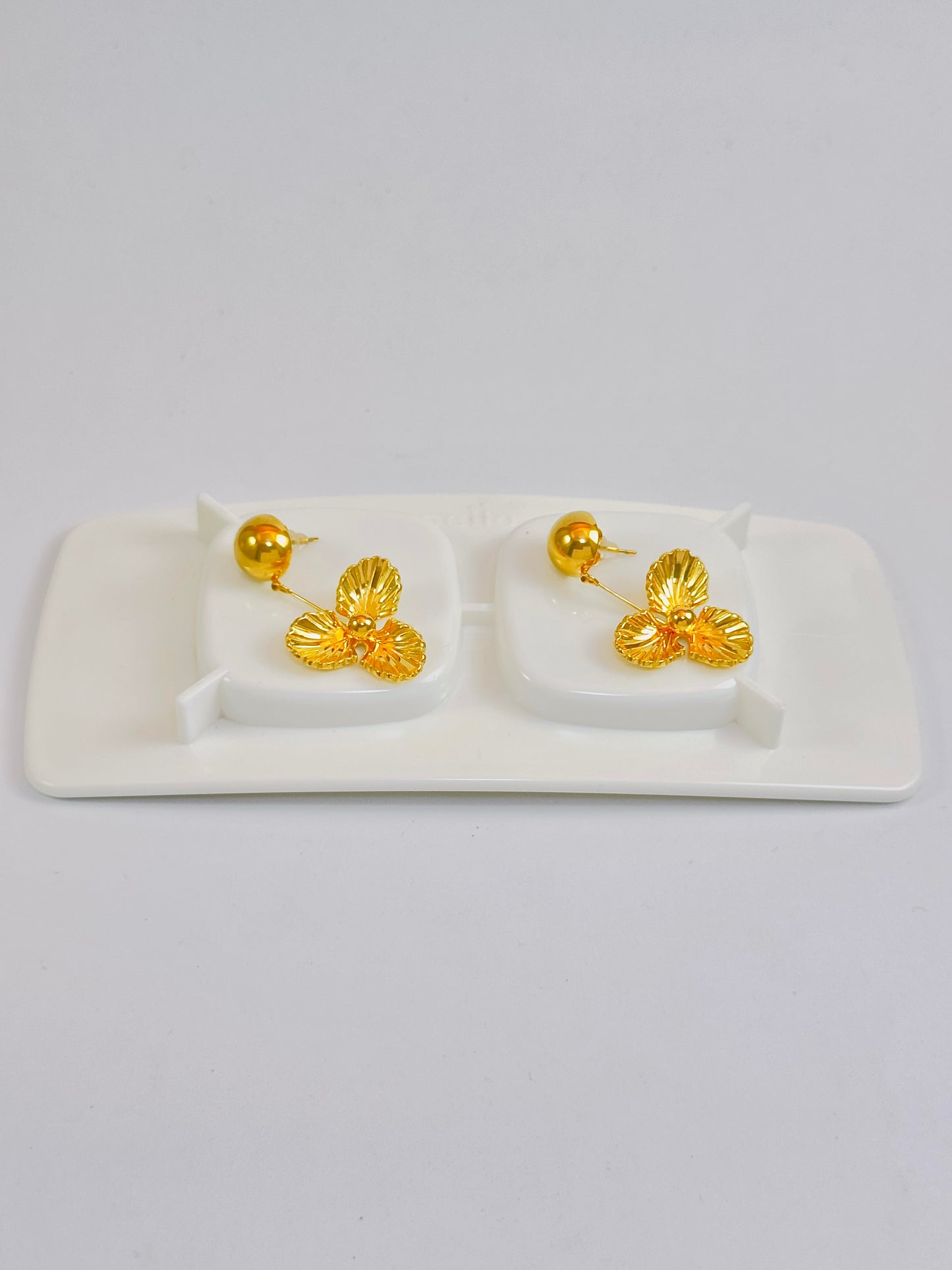 PALMIRA  PETALS EARRINGS
