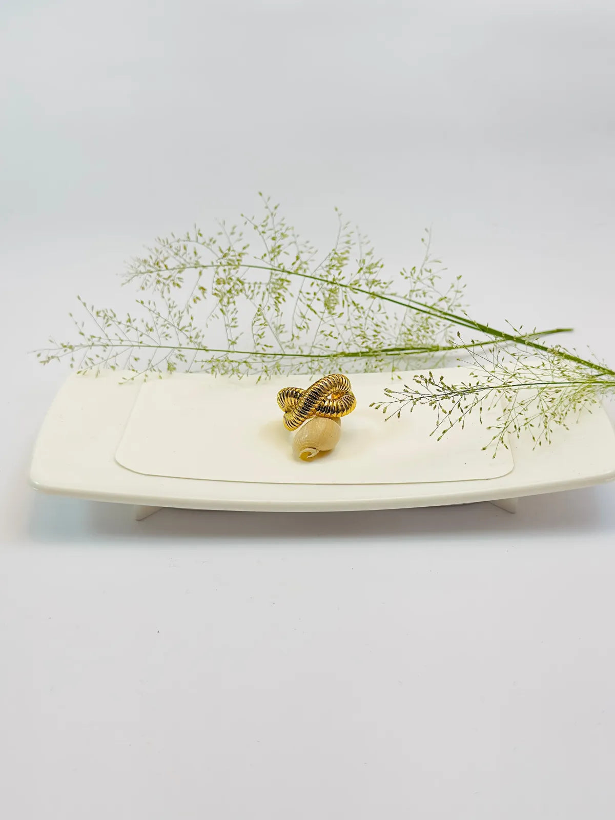 Naaya Coil Ring